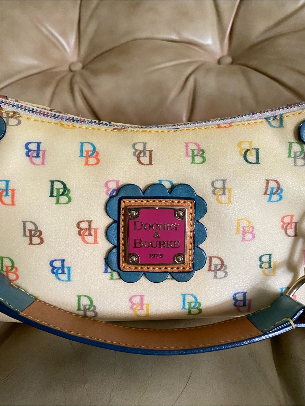 Vintage Dooney & Bourke Mini Handbag USA Pink Heart Rainbow - Picture 3 of 16